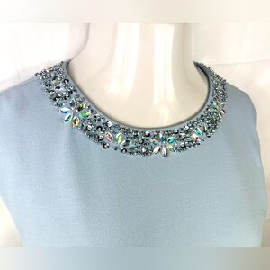 Elegant Tahari Light Blue Sleeveless Dress